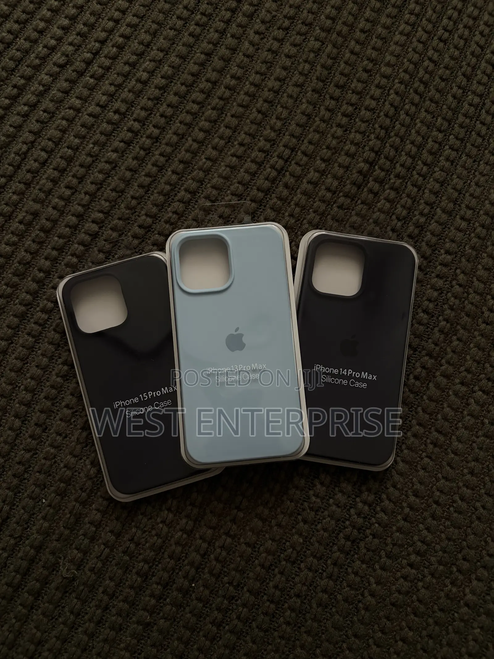 iPhone 14/15 Pouch
