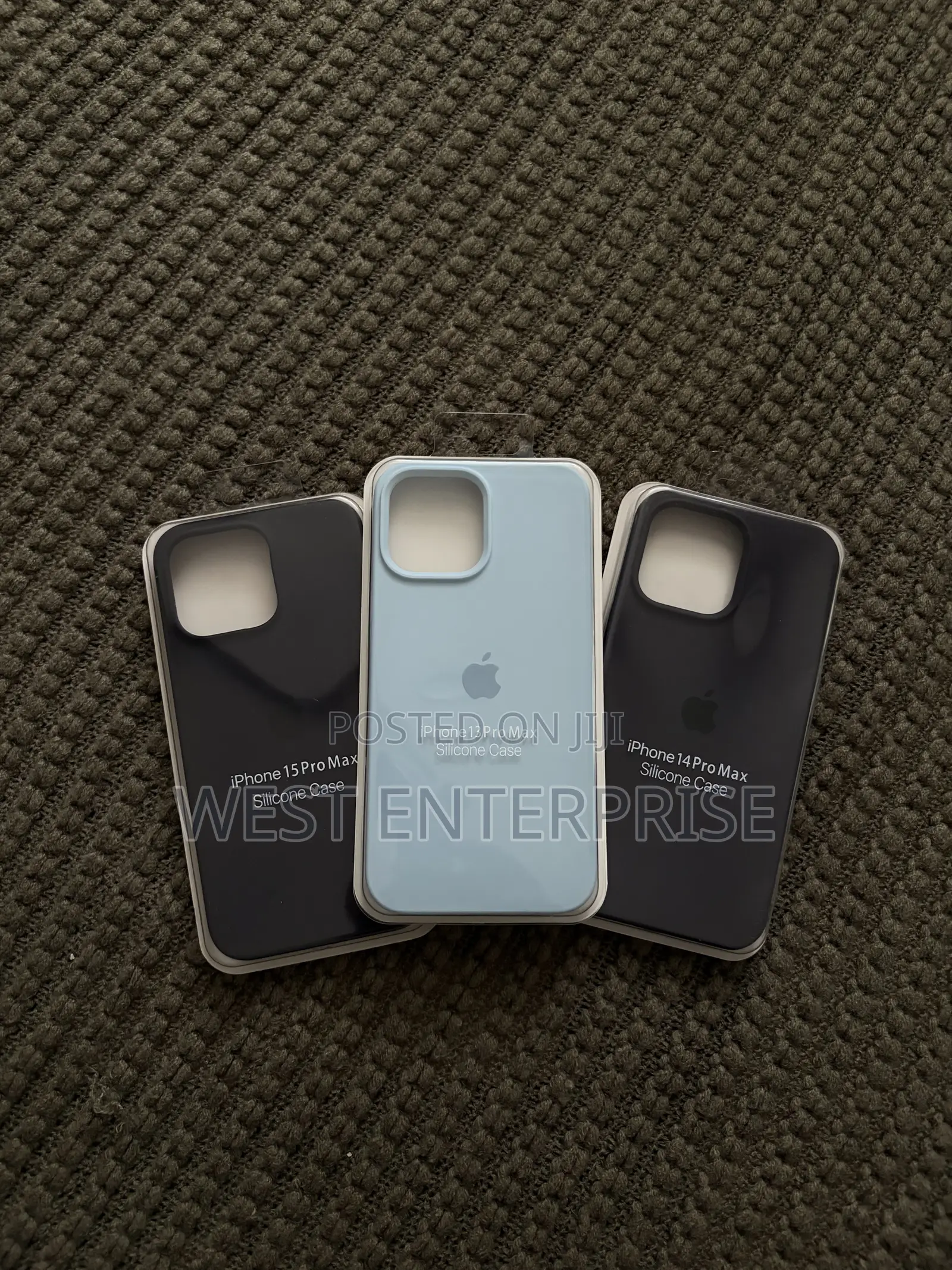iPhone 14/15 Pouch