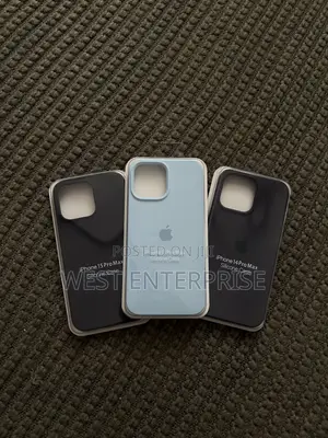 iPhone 14/15 Pouch