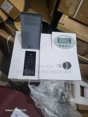 Spectrometer Model721N