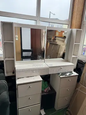 3 Months Used Double Beauty Saloon Mirror With Drawers