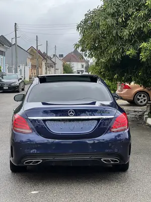 Mercedes-Benz C450 2017 Blue