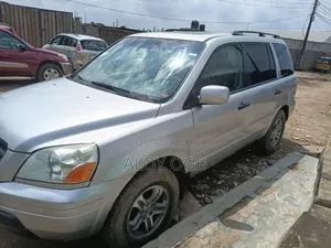Honda Pilot 2005 Silver