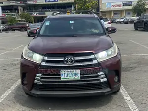 Toyota Highlander 2016