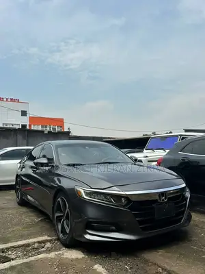 Honda Accord Sport (2.0L 4cyl Turbo 10A) 2019 Gray