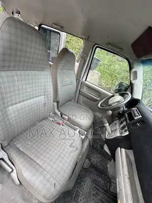 Suzuki Every 2010 Grey