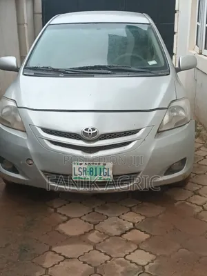 Toyota Yaris 2008 Silver