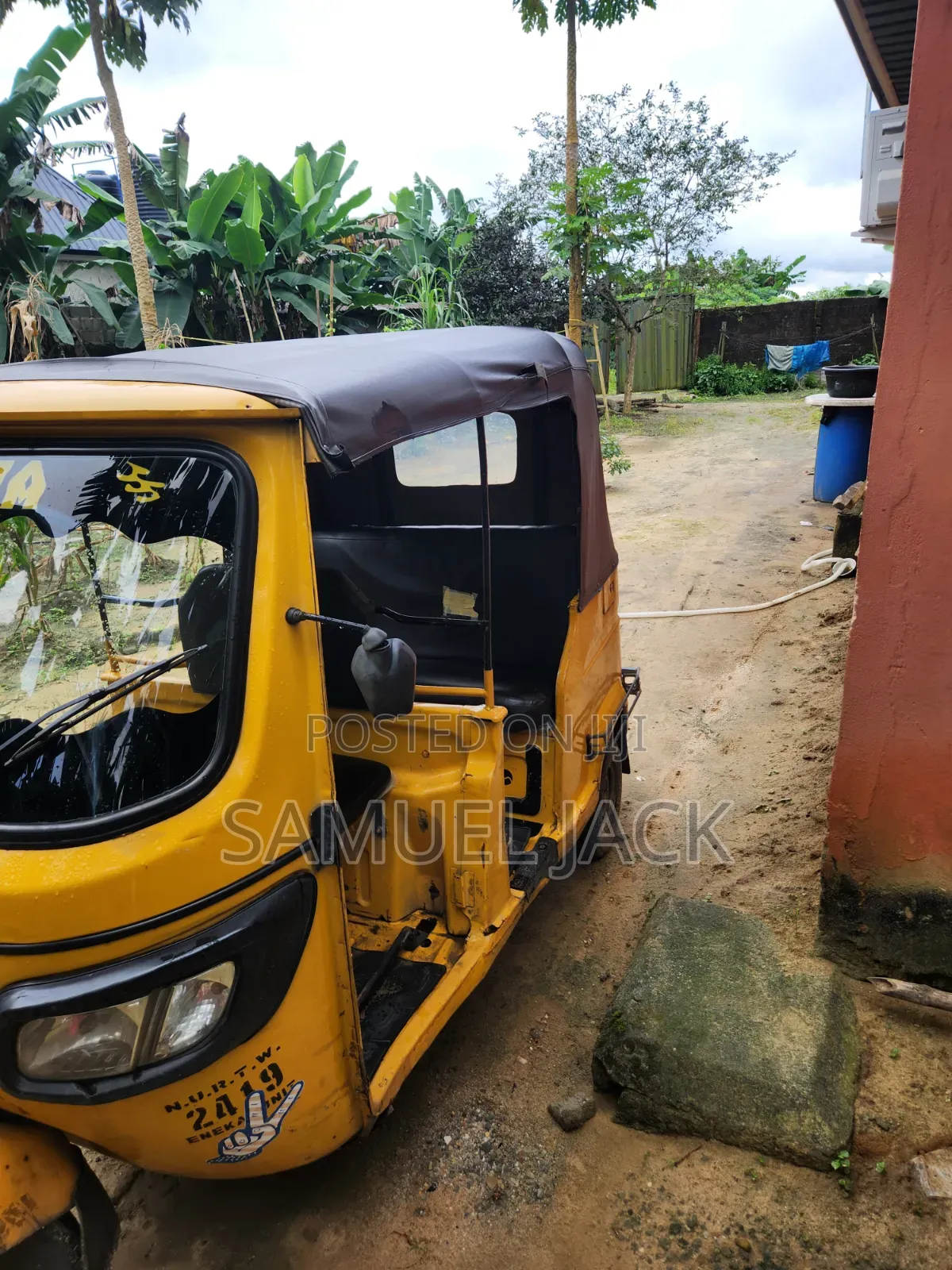 TVS 2025 Yellow