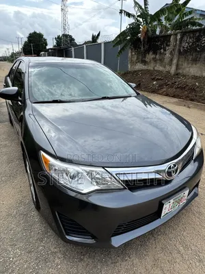 Toyota Camry 2013 Gray