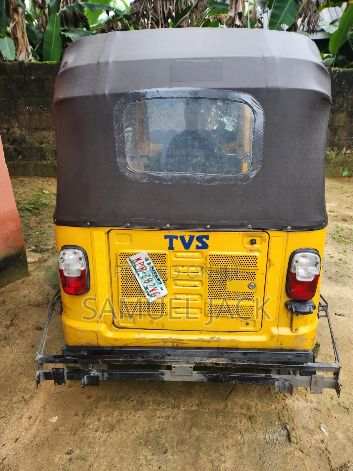 TVS 2025 Yellow