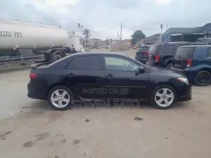 Toyota Corolla 2009 Black