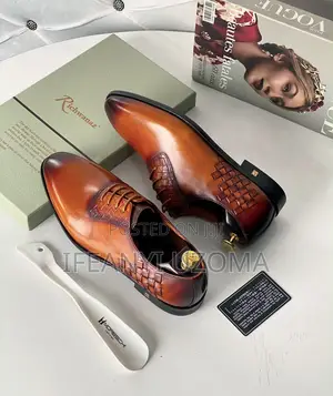 BROWN Color Lace Up Corporate Shoe