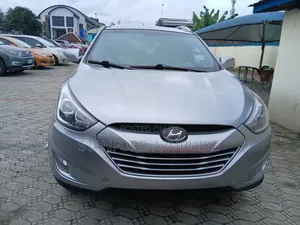 Hyundai Tucson 2015 Silver
