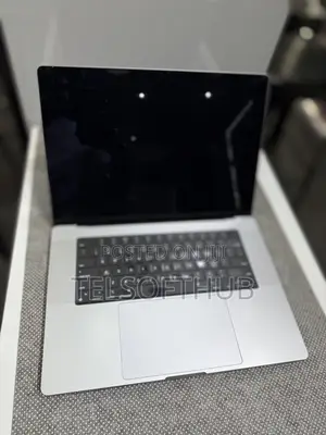 Laptop Apple MacBook Pro 2021 M1 Max 32GB Apple M1 Max SSD 512GB