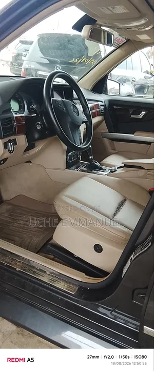 Mercedes-Benz GLK-Class 2010
