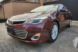 Toyota Avalon XLE 4dr Sedan (3.5L 6cyl 6A) 2014 Burgundy