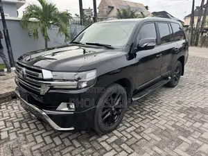 Toyota Land Cruiser 4.5 V8 VXR 2010 Black
