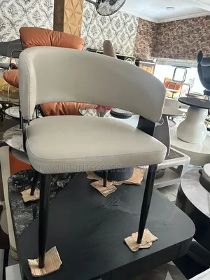 Restaurant Chair / Modern Visitors Chair.