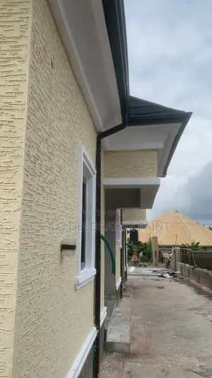 Gravitex Paint