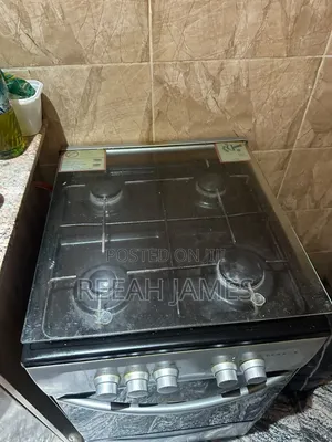 Four Burner Gas Cooker