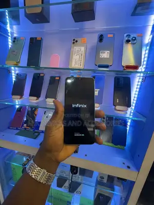Infinix Smart 7 Plus 64 GB Blue