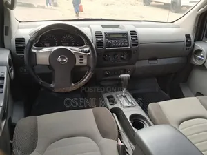 Nissan Xterra 2007 Gray