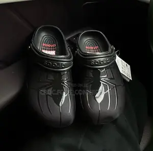 Crocs X Spider-Man Crocs X Batman Marvel Clogs