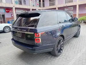 Land Rover Range Rover 2019 Blue