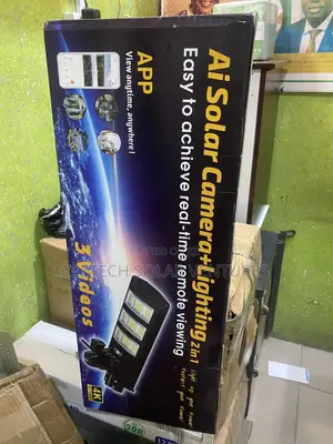 Ai Solar Camera + Lighting (2in1)