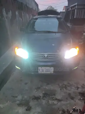 Toyota Corolla 2005 Blue