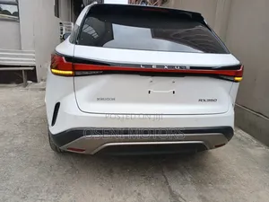 Lexus RX 2024 White