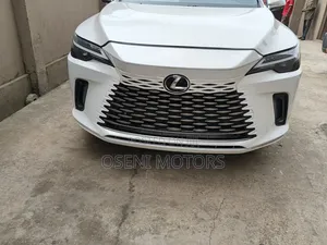 Lexus RX 2024 White