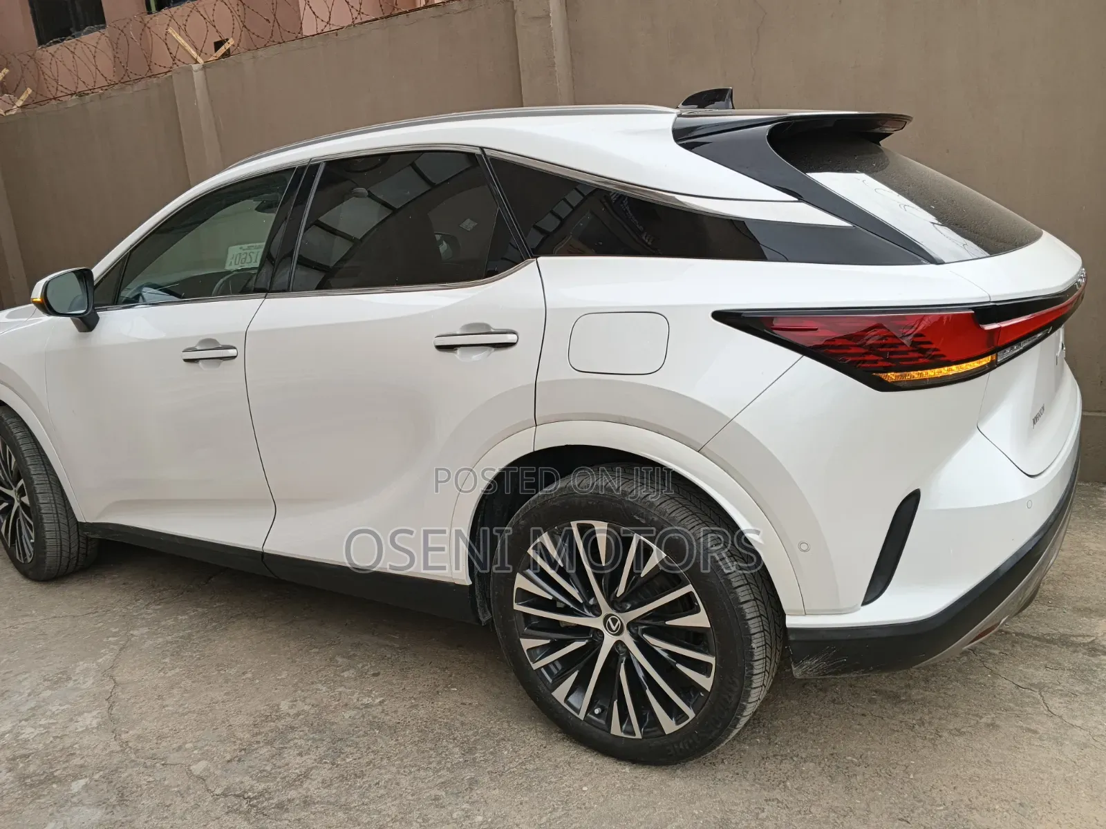 Lexus RX 2024 White