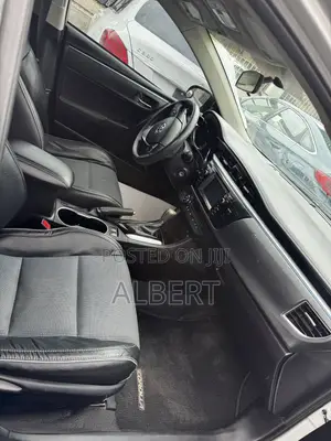 Toyota Corolla 2014 Silver