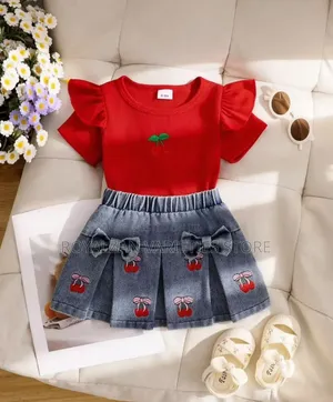 Kis 2pcs Strawberry Wear