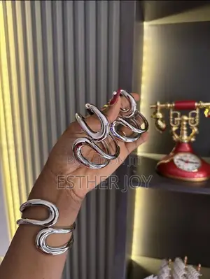 Pretty Fashionable Jewelry