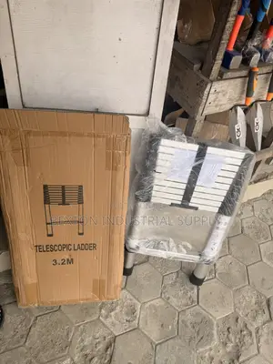 Telescopic Ladder 3.2m