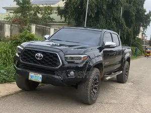 Toyota Tacoma 2012 Black