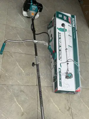 Total 42.7cc Petrol Brush Cutter / Grass Trimmer – Brand New