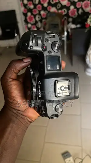 Canon EosR