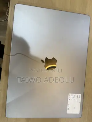 Laptop Apple 16GB Apple M1 Pro SSD 512GB