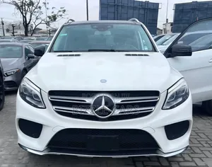 Mercedes-Benz GLE-Class 2016 White