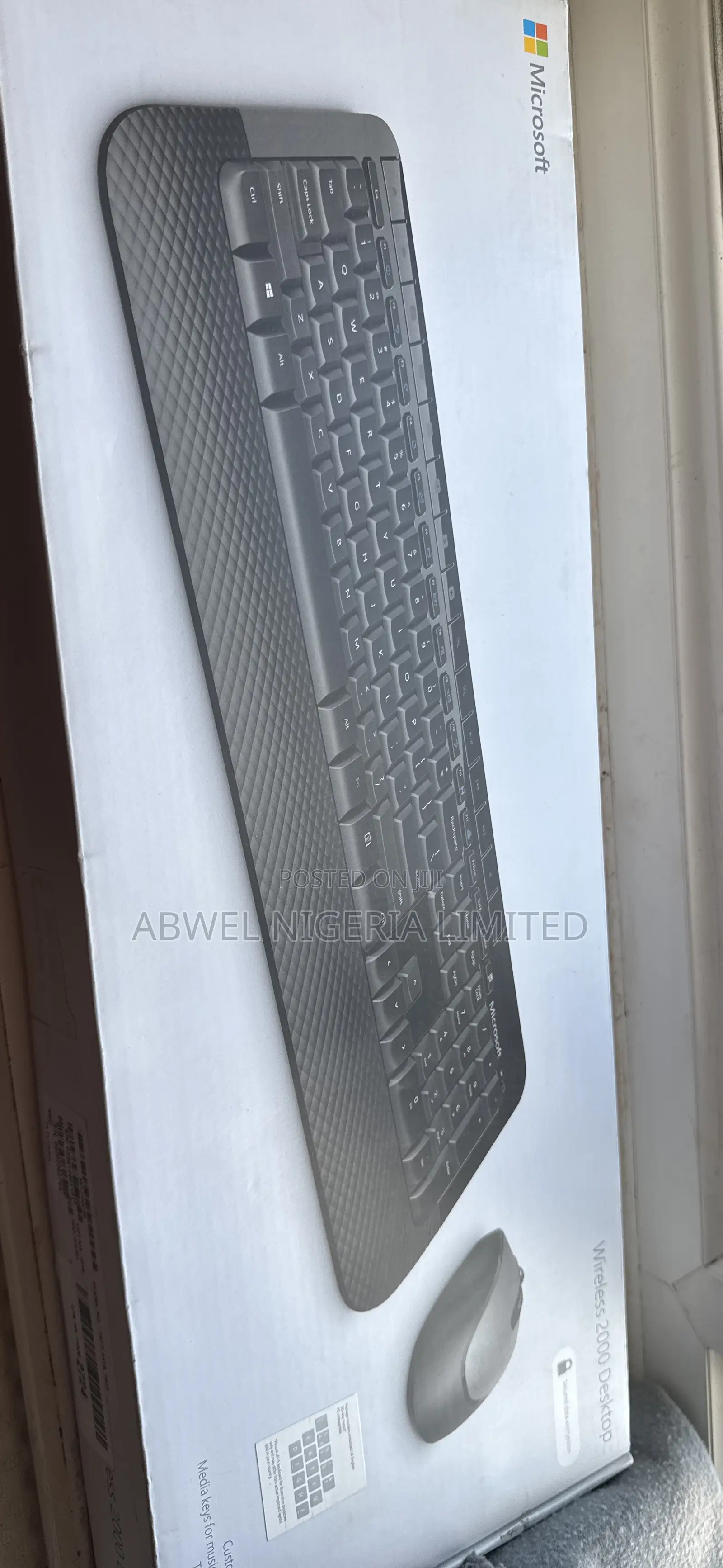 Microsoft Wireless 2000 Desktop Keyboard and Mouse
