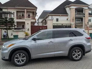 Toyota Highlander 2014 Silver
