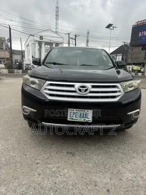 Toyota Highlander 2012 Black