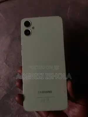 Samsung Galaxy A05 64 GB Green