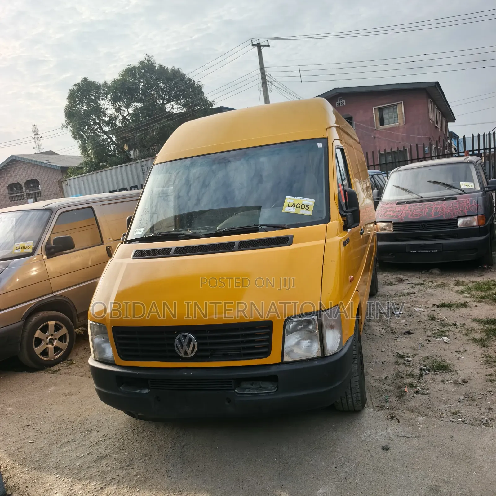 Volkswagen LT 2000 Yellow