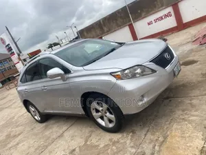 Lexus LX 570 2010 Silver