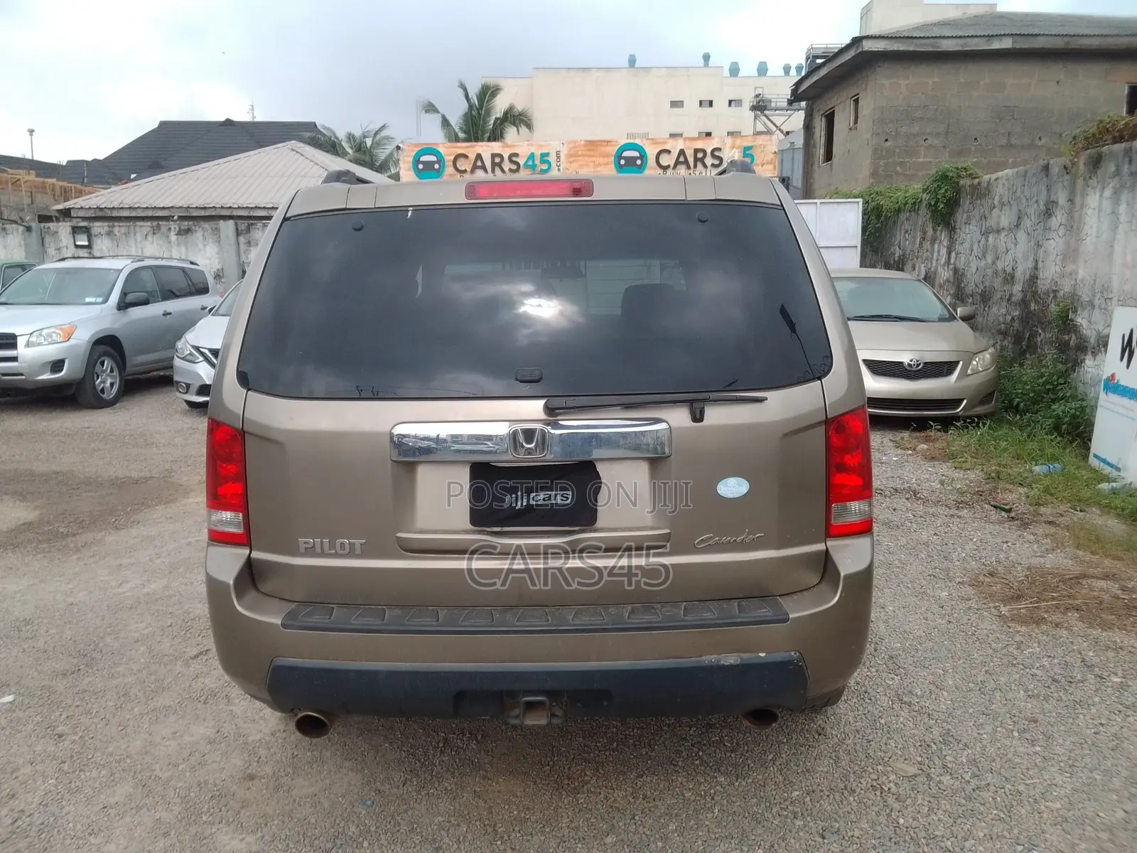 Honda Pilot 2011 Gold