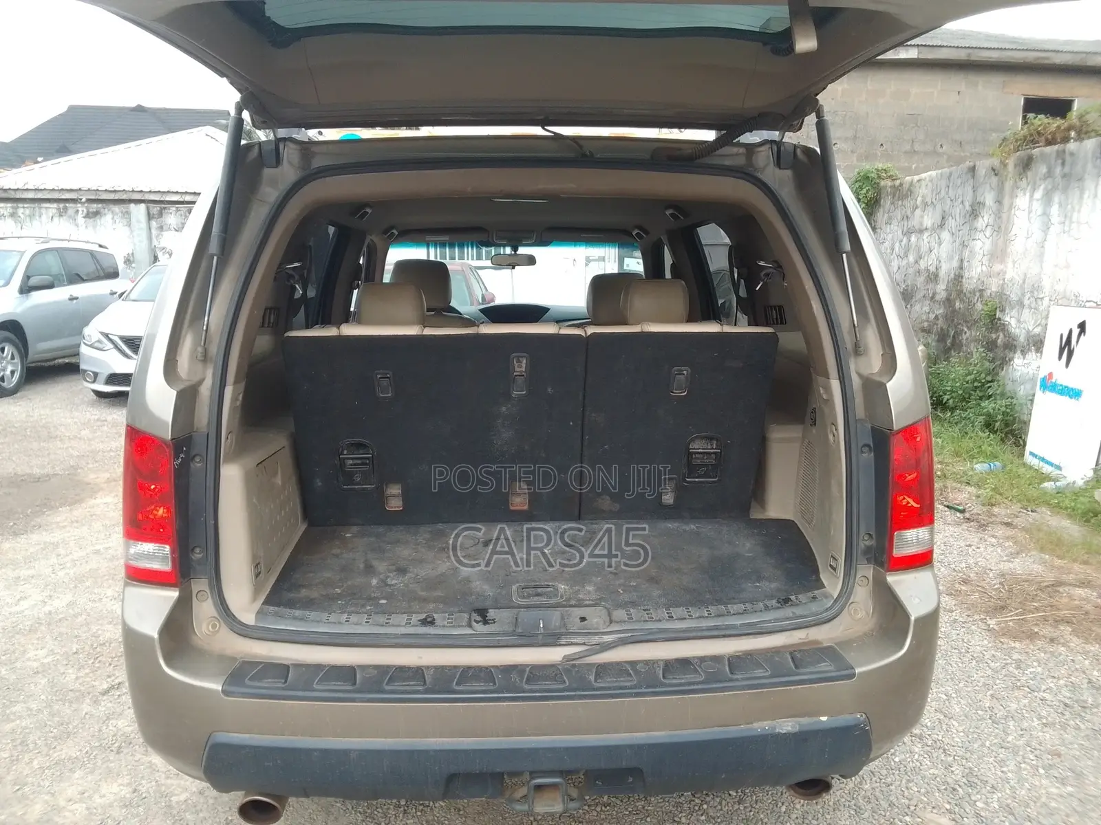 Honda Pilot 2011 Gold